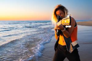 Véronique LARRUE - LARRUE VERONIQUE